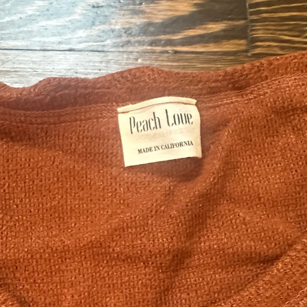 Women's Rust V-Neck Top NWOT